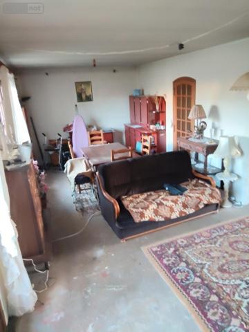 Maison à vendre à La Bazoge dans la Sarthe (72650), ref : 72125-45