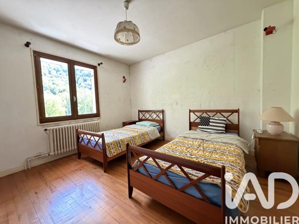 Maison à vendre 8 pièces 192 m² Saint-Rambert-en-Bugey