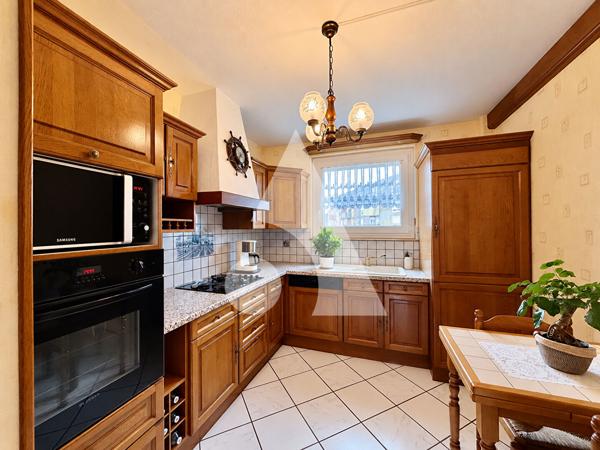 Appartement 5 pièces 75.92 m2