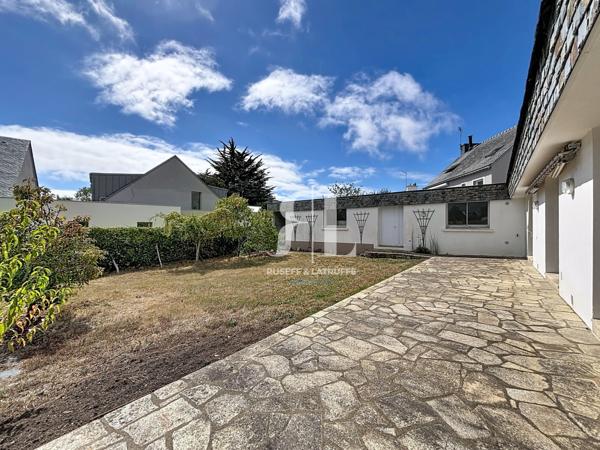 PORT-LOUIS – UNE BELLE ADRESSE ENTRE CHARME ET HORIZON