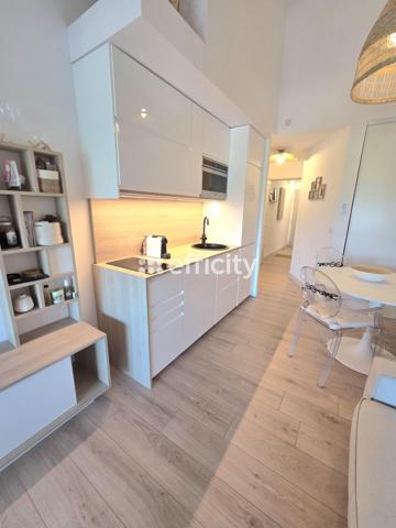 Appartement
         2 pièces
        - 28 m² Exclusivité 229 995 € *