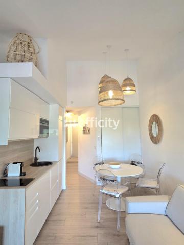Appartement
         2 pièces
        - 28 m² Exclusivité 229 995 € *