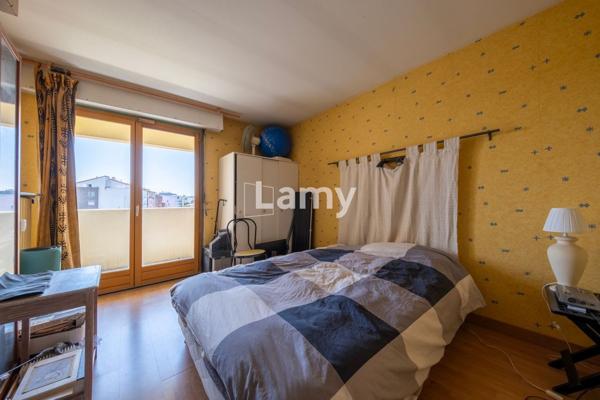 Appartement t4 cellier et garage