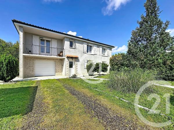 Maison à vendre  5 pièces - 153 m 2   CHATEAUBERNARD  - 16