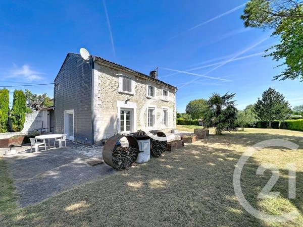 Maison à vendre  5 pièces - 153 m 2   CHATEAUBERNARD  - 16
