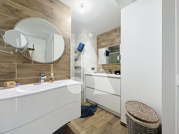Appartement 4 pièces 116.16 m2
