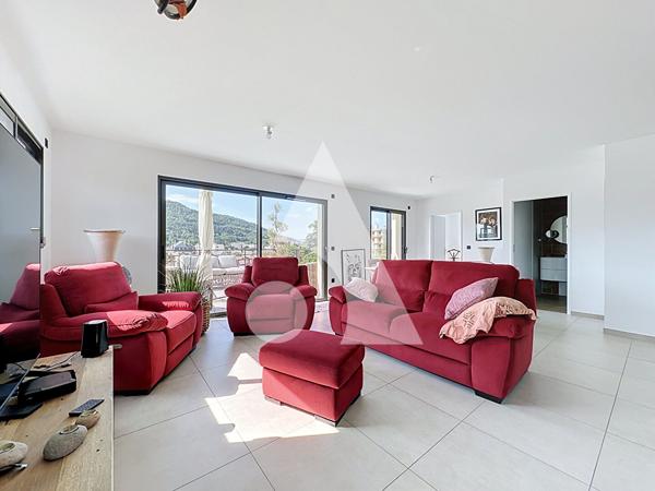 Appartement 4 pièces 116.16 m2