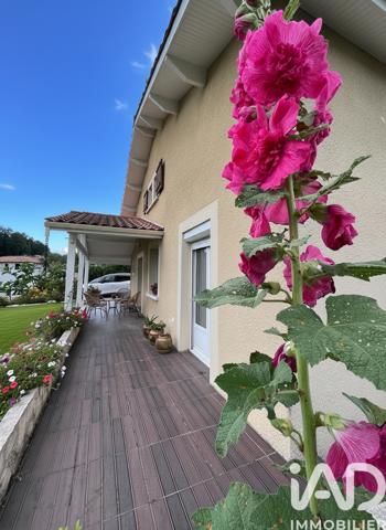 Maison à vendre 7 pièces 167 m² Bassens