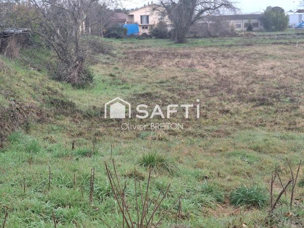 Terrain au calme