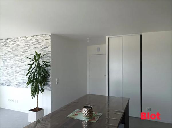 Appartement 4 pièce(s)