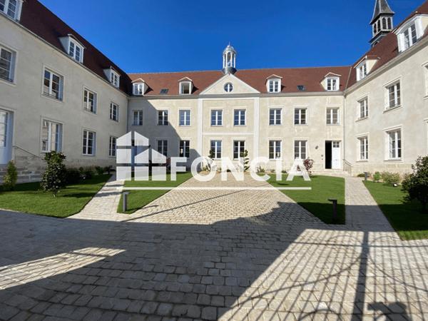 Location Studio 28.03 m² - 13 RUE DU BOURGNEUF Chartres 28000