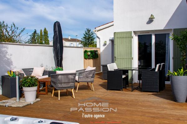 Maison
                                                                                                                                                                                                                                                                                                                        4 pièce(s)                                                                                                                                                                                                          3 chambre(s)                                                                                                                                                                                                          109  m²