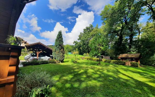 Maison à vendre    4 pièces • 94 m2 Viuz-en-Sallaz