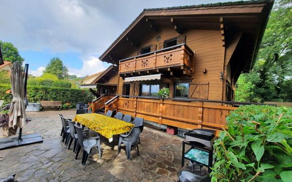Maison à vendre    4 pièces • 94 m2 Viuz-en-Sallaz