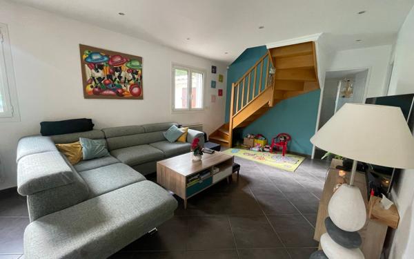 Maison à louer    4 pièces •  Aubagne