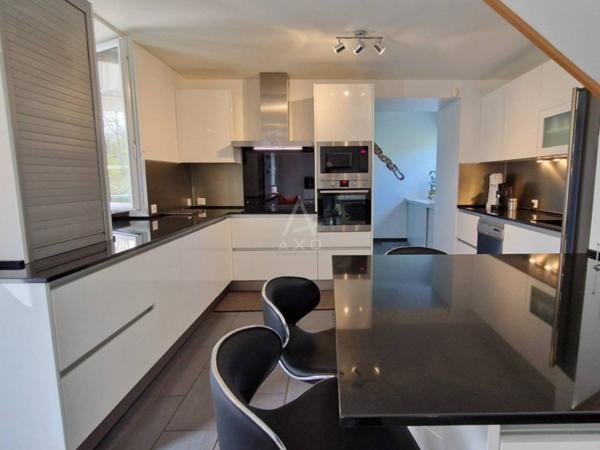 Authentique Béarnaise rénovée en position dominante