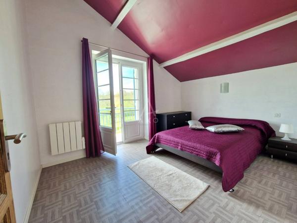 Authentique Béarnaise rénovée en position dominante