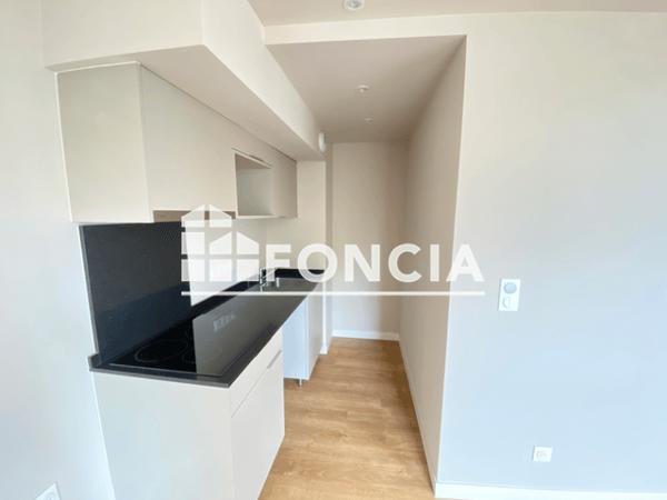 Location Appartement 3 pièces 61.93 m² - Tourcoing 59200
