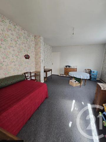 Maison à vendre  6 pièces - 120,97 m 2   SANCOINS  - 18
