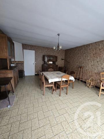 Maison à vendre  6 pièces - 120,97 m 2   SANCOINS  - 18