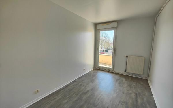Appartement à louer    3 pièces • 66,44 m2 Sainte-Geneviève-des-Bois