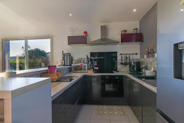 Maison récente 3 chambres avec jardin et garage – Proche Saint-André-de-Cubzac