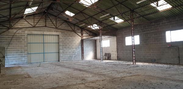 Local D’activité 640m² – Ste gemmes sur loire