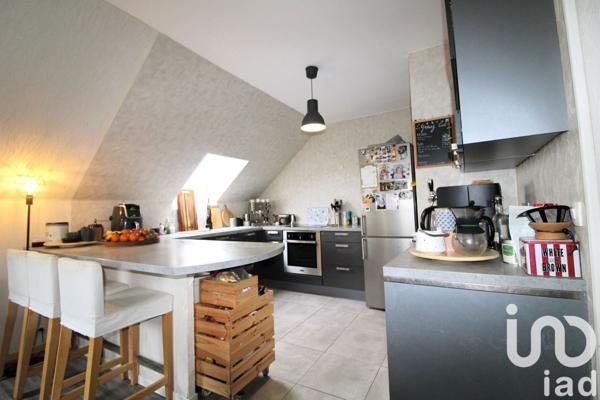 Appartement 3 pièces de 56 m² à Pontault-Combault (77340)