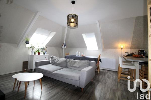 Appartement 3 pièces de 56 m² à Pontault-Combault (77340)