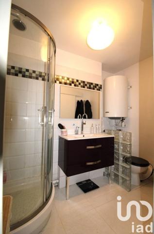 Appartement 3 pièces de 56 m² à Pontault-Combault (77340)