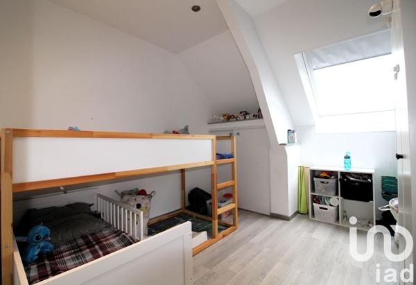 Appartement 3 pièces de 56 m² à Pontault-Combault (77340)