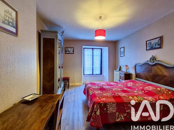 Maison à vendre 6 pièces 158 m² Besse-et-Saint-Anastaise