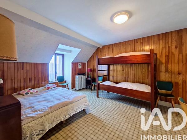 Maison à vendre 6 pièces 158 m² Besse-et-Saint-Anastaise