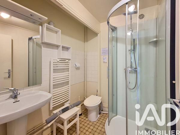 Maison à vendre 6 pièces 158 m² Besse-et-Saint-Anastaise
