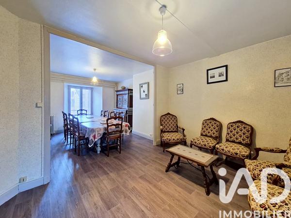 Maison à vendre 6 pièces 158 m² Besse-et-Saint-Anastaise
