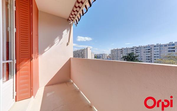 Appartement à vendre    3 pièces • 53,15 m2 Villeurbanne