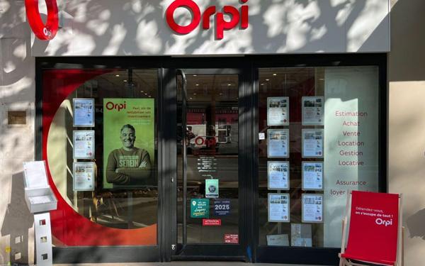 Stationnement à louer    12 m2 Paris 10