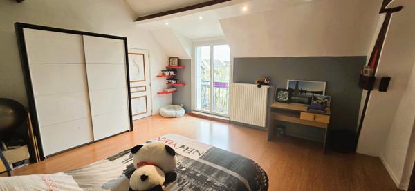 Pour famille exigeante : Maison ancienne rénovée Chartres Agglo prisée !