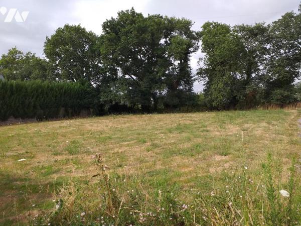 Terrain à bâtir de 783m² viabilisé