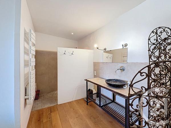 Maison à vendre  7 pièces - 245 m2 SOMMIERES - 30