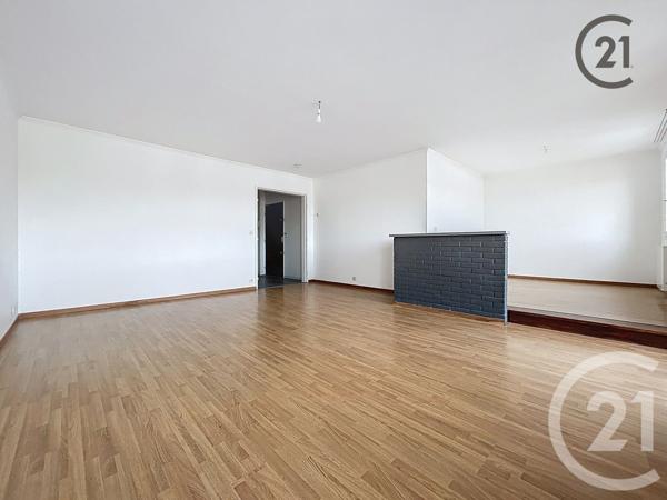 Appartement F4 à vendre  4 pièces - 100,89 m2 MONTEREAU FAULT YONNE - 77