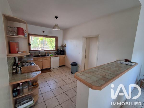 Location maison 5 pièces 136 m² Saint-Denis