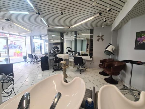 Immeuble à vendre |  Issoudun |  136 m²