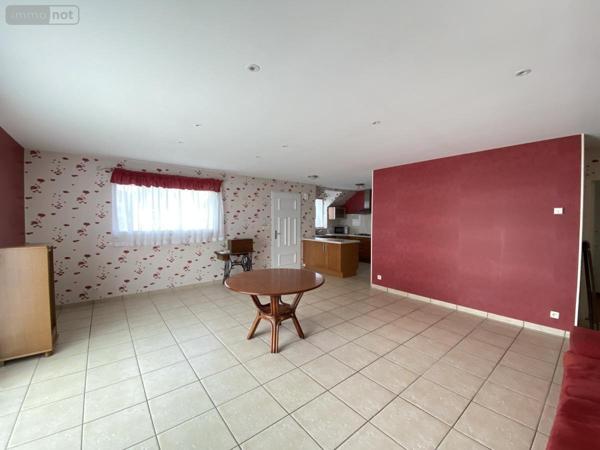 Maison à vendre à Loudéac dans les Côtes-d'Armor (22600), ref : 22110-2280