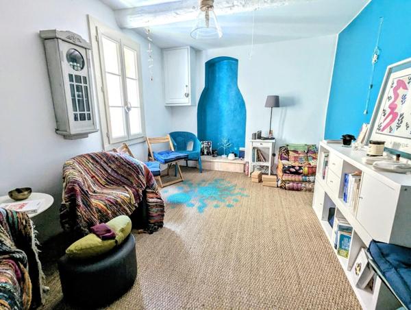 Maison de village de 100 m² avec terrasses – LAURIS 269 000 €