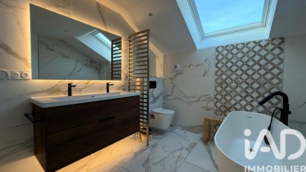 Maison à vendre 4 pièces 125 m² Noyarey