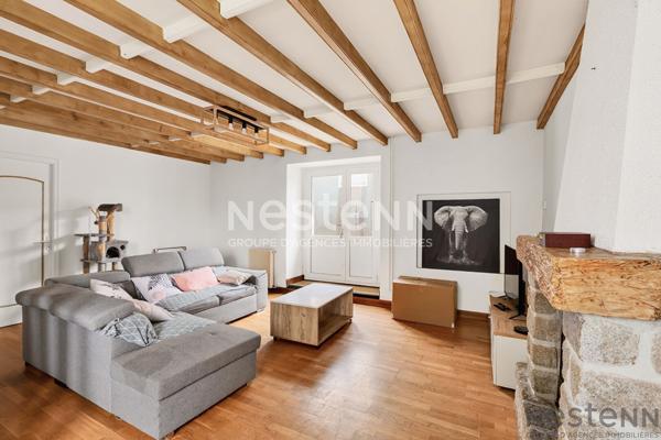 A VENDRE LONGERE RENOVEE SAINT-BRIEUC OUEST