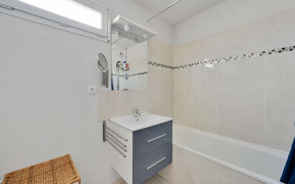 Appartement à vendre    3 pièces • 60,81 m2 Crosne