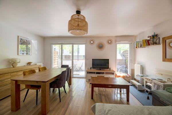 Appartement Saint Jacques De La Lande 4 pièces / 80m² / Garage / Terrasse
