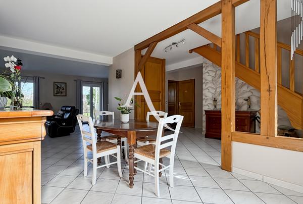 Maison Le Perray En Yvelines 6 pièce(s) 140 m2